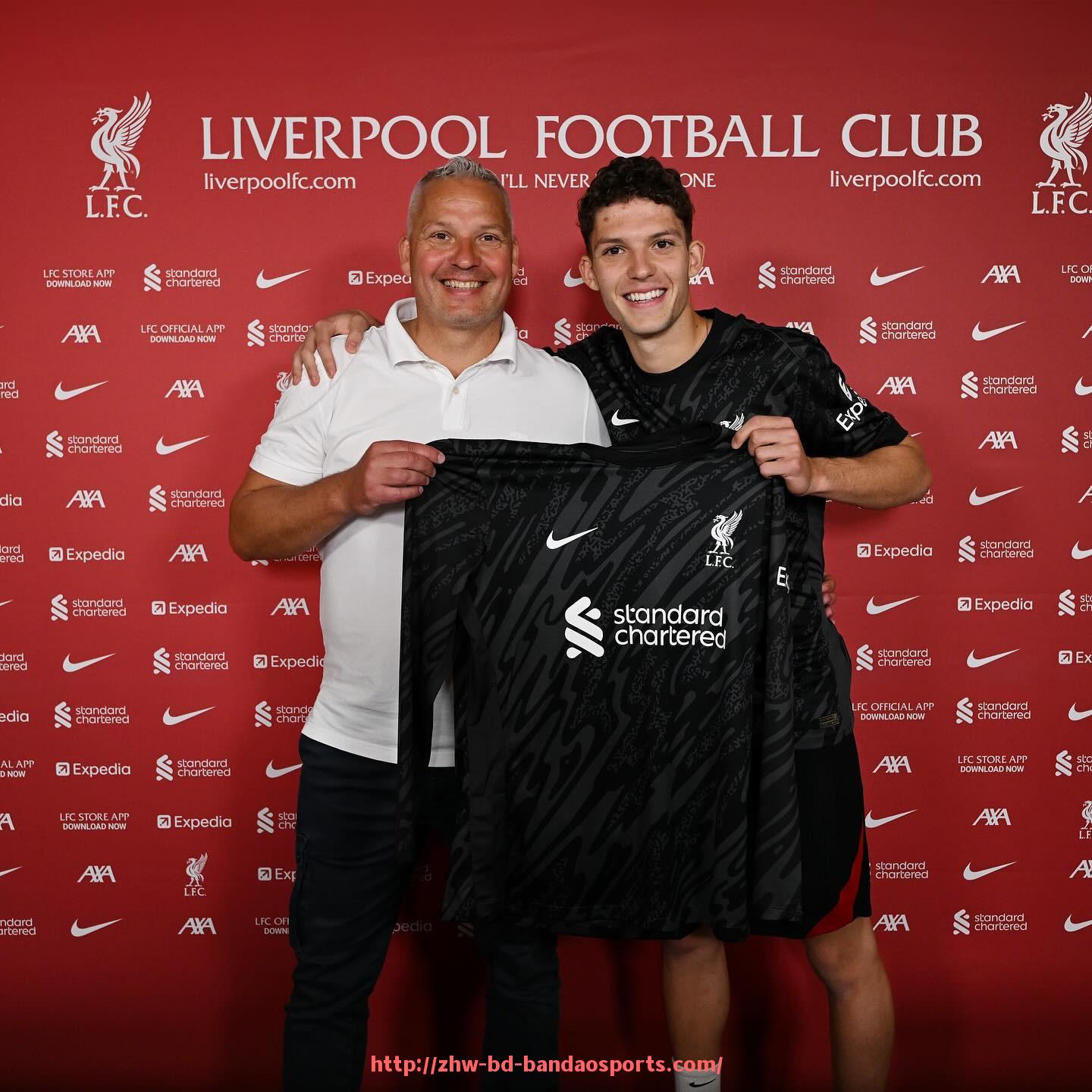 半岛体育-法甲赛季2024-2025大数据分析及赛季亮点